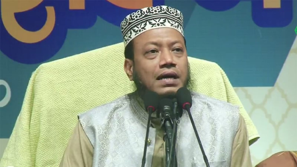 নবী শব্দের অর্থ সংবাদ বাহক তাই রাসুলুল্লাহ (সা.) সাংবাদিক ছিলেন: আমির হামজা