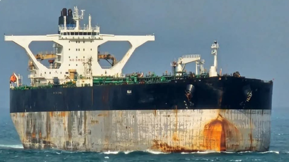 তেলবাহী জাহাজ ঘিরে আটলান্টিকে মুখোমুখি যুক্তরাষ্ট্র-রাশিয়া