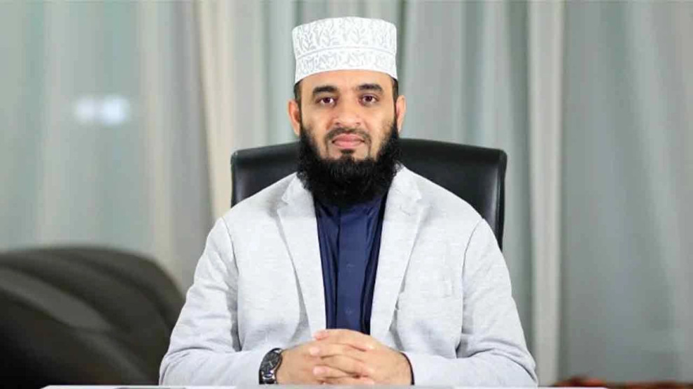 ভোট দিয়েছেন মিজানুর রহমান আহাজারী, দেশবাসীকে ভোটদানে আহ্বান