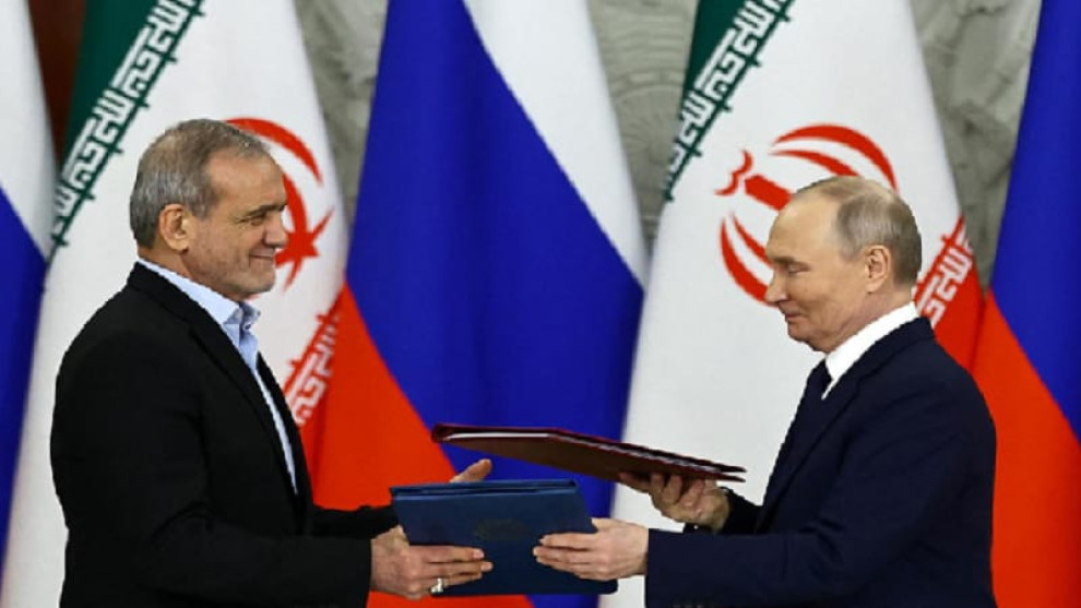 ইরানের বিশ্বস্ত বন্ধু হয়ে পাশে থাকার আশ্বাস দিয়েছেন পুতিন