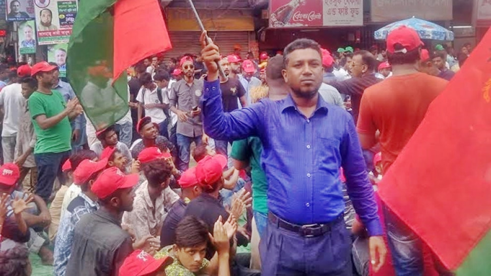 খুলনায় বিএনপি নেতা ঢাকাইয়া রফিককে গুলি করে হত্যা
