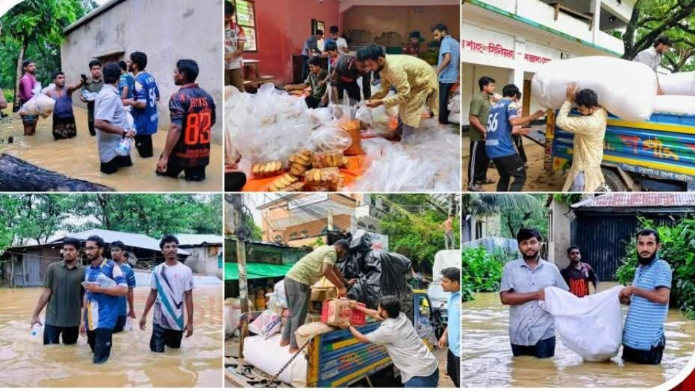 বন্যাকবলিত বাঁশখালীতে চবি শিক্ষার্থীদের ত্রাণ সহায়তা