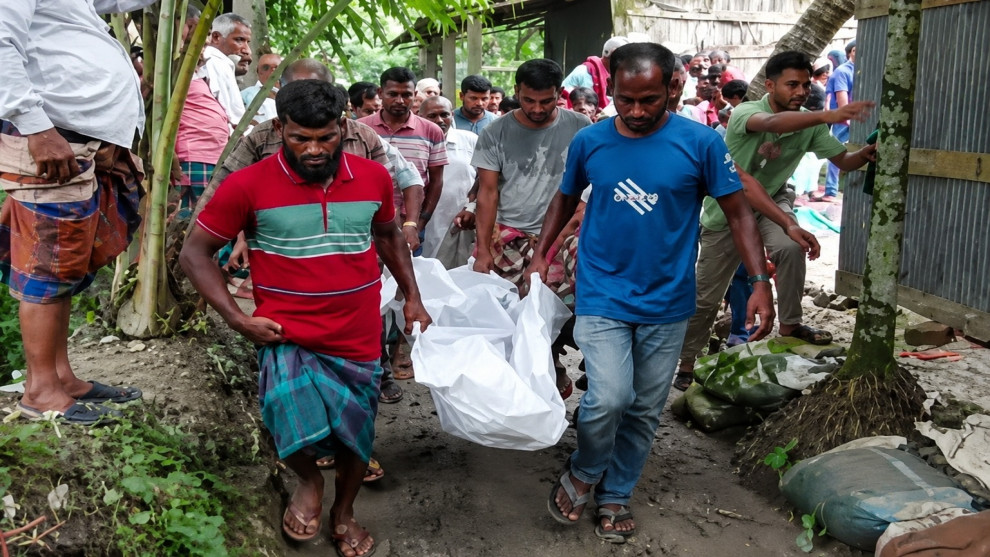 বাগেরহাটের শরণখোলায় দম্পতির মরদেহ উদ্ধার, মিলেছে হাতে লেখা চিরকুট
