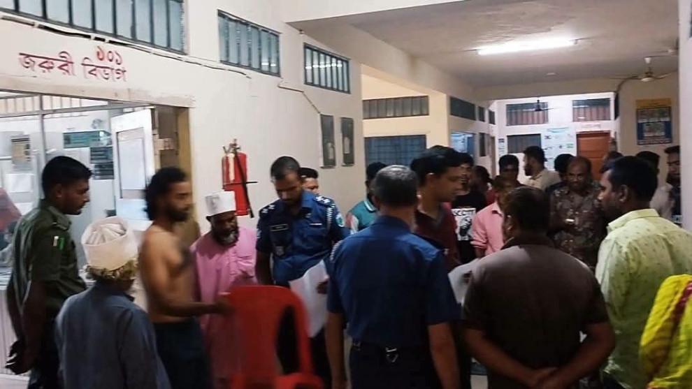 মধ্যরাতে ডেকে নিয়ে মারধরের অভিযোগ, হাসপাতালে পৌঁছানোর আগেই প্রাণ গেল হান্নানের