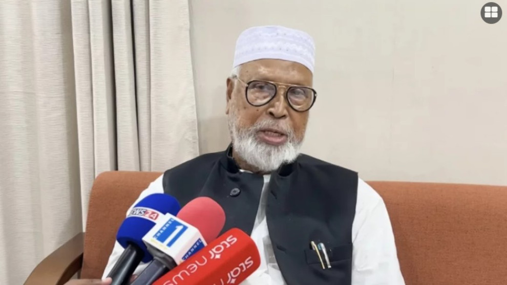 ড. ইউনূসের চেয়ে ‘হাজারগুণ ভালো’ দেশ চালাচ্ছেন তারেক রহমান: কাদের সিদ্দিকী
