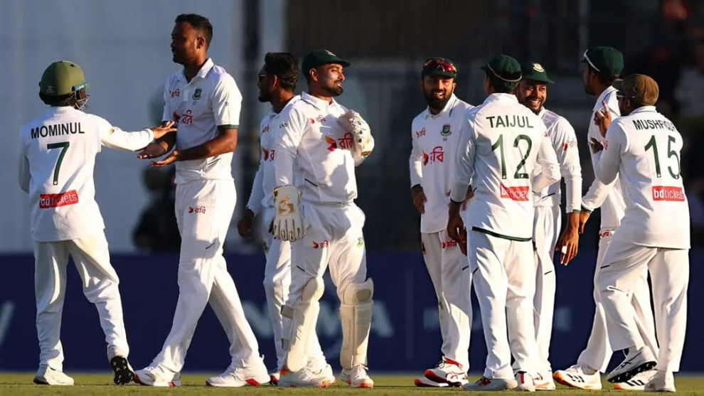 স্টার্ককে শরিফুলের জবাব, বাংলাদেশের বিপক্ষে অস্ট্রেলিয়ার ১০১ রানের লিড