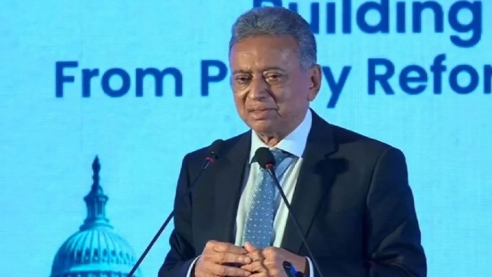 বিদ্যুৎ ও গ্যাস সংকট কাটাতে সময় লাগবে: অর্থমন্ত্রী