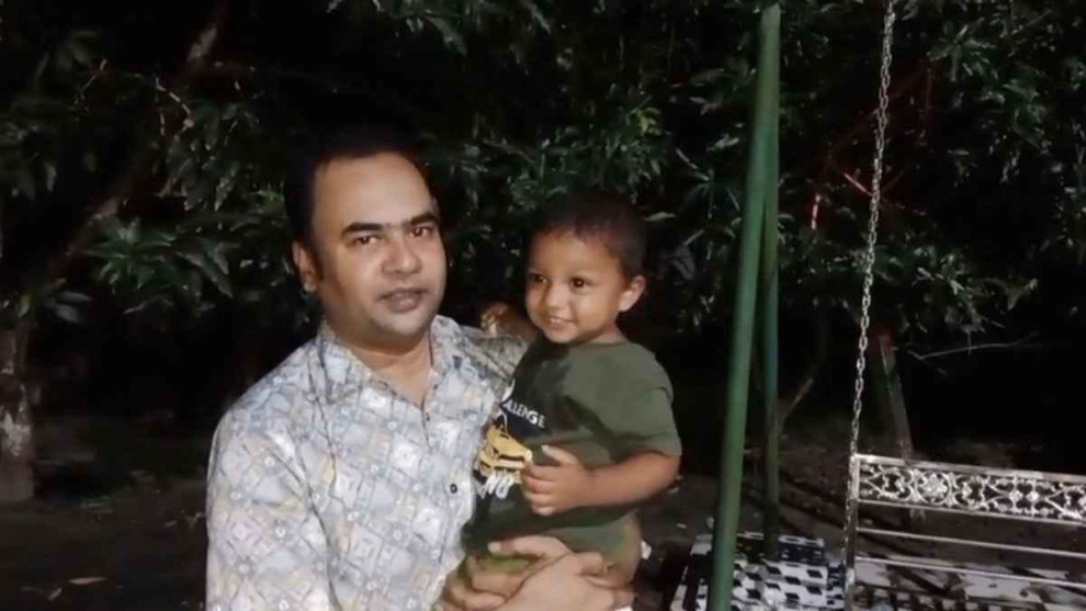মোরেলগঞ্জে শিশুকে রেখে ঢাকায় মা, প্রশাসনের হেফাজতে দুই বছরের শিশু