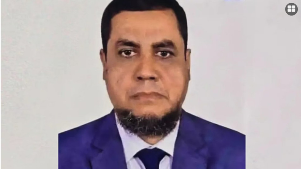 চট্টগ্রামে বাংলাদেশ ব্যাংকের যুগ্ম পরিচালকের ঝুলন্ত মরদেহ উদ্ধার