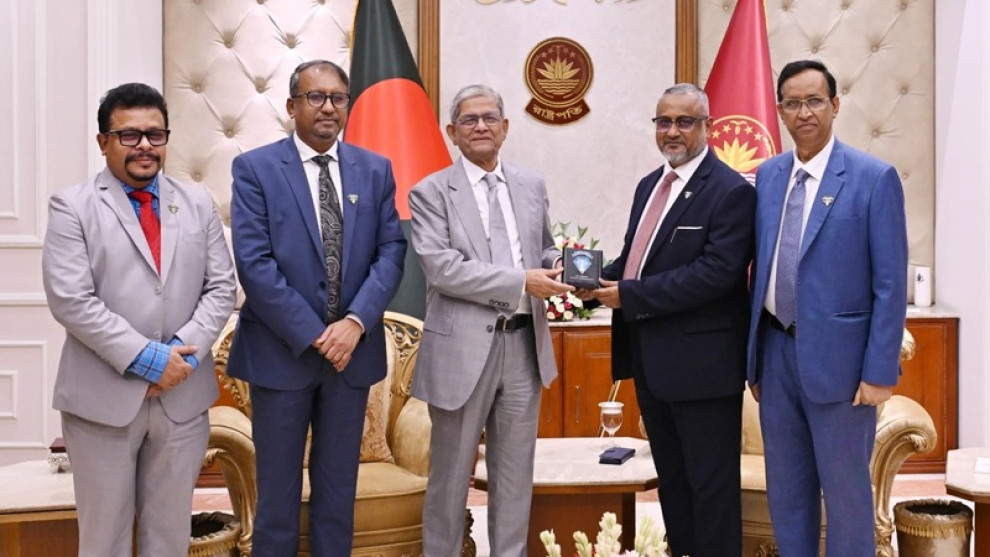 দুর্নীতিবাজ যত প্রভাবশালীই হোক, আইনের আওতায় আনতে হবে: রাষ্ট্রপতি