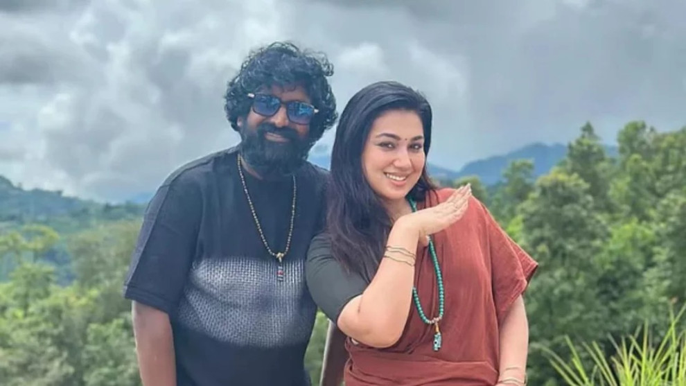 বিমানবন্দর থেকে গ্রেপ্তার অপু বিশ্বাসের ‘শিকার’ সিনেমার নায়ক