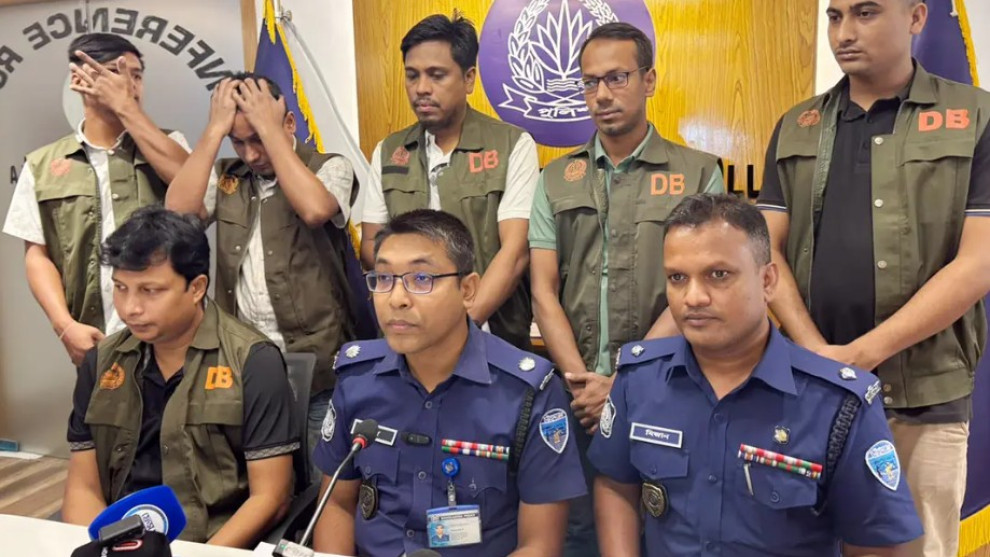 অটোরিকশাচালক সুমনই ধর্ষণের পর শ্বাসরোধে হত্যা করেন তাজমিনকে