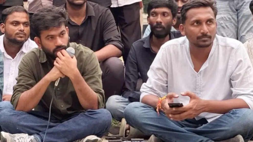 গ্রেপ্তারের আগে সিজেপির ভারপ্রাপ্ত নেতা হিসেবে অজিঙ্কা শিন্ডের নাম ঘোষণা দীপকের