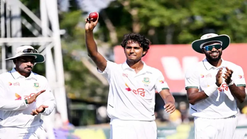 ২৭ বছরে পা রাখলেন হাসান মাহমুদ, জন্মদিনে হ্যাটট্রিকের ইতিহাস