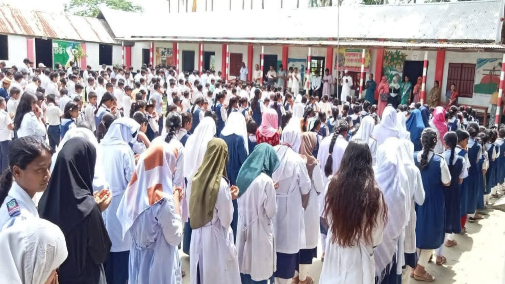 কুড়িগ্রামের নিভৃত পল্লীতে শিক্ষার আলো ছড়াচ্ছে সাকসেস রেসিডেন্সিয়াল স্কুল