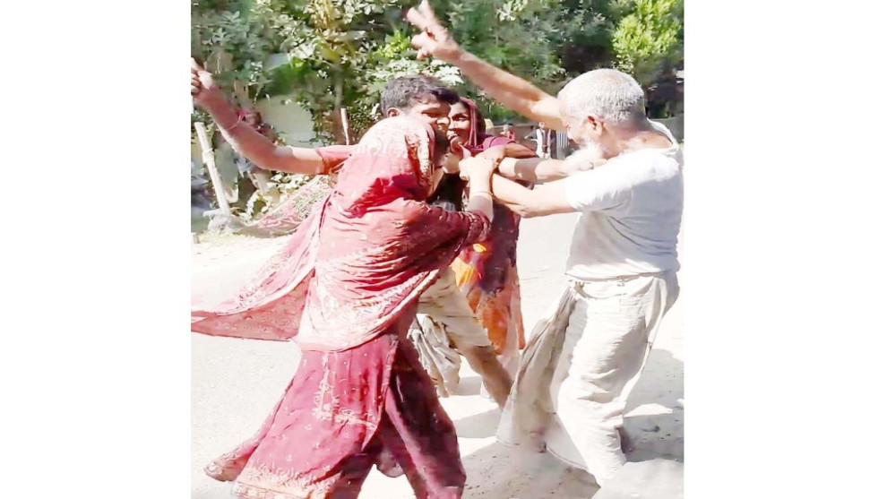 কালীগঞ্জে প্রতিবন্ধী নারীর জমি দখলের চেষ্টা, মারধর ও শ্লীলতাহানির অভিযোগ